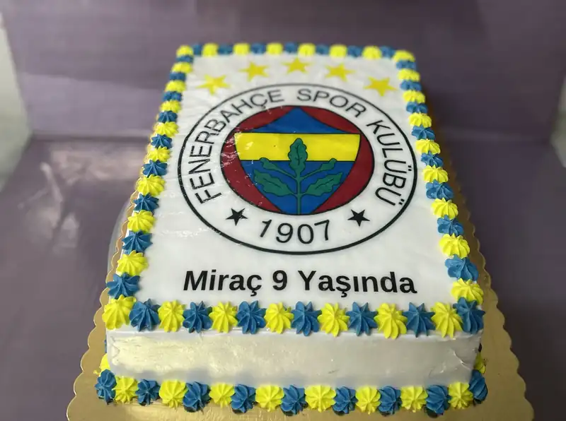 Fenerbahçeli Özel Pasta